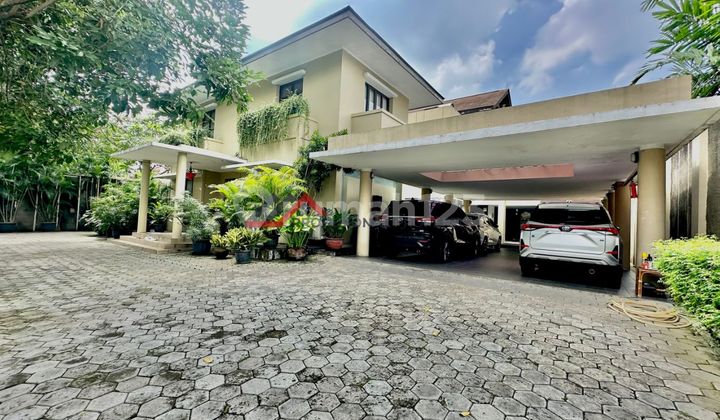 Rumah Siap Huni Dengan Halaman Depan Dan Belakang Yg Luas Di Cipete Jakarta Selatan Rumah Siap Huni Dengan Halaman Depan Dan Belakang Yg Luas Di Cipete Jakarta Selatan