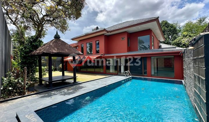 Move-In Ready House with Spacious Yard Near MRT in Lebak Bulus, South Jakarta