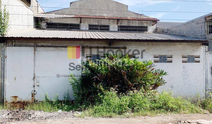 Gudang Siap Pakai di Lingkungan Industri Kecil 1