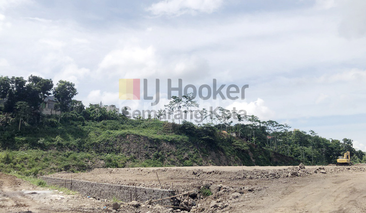 Gudang di Kawasan Industri Candi 1