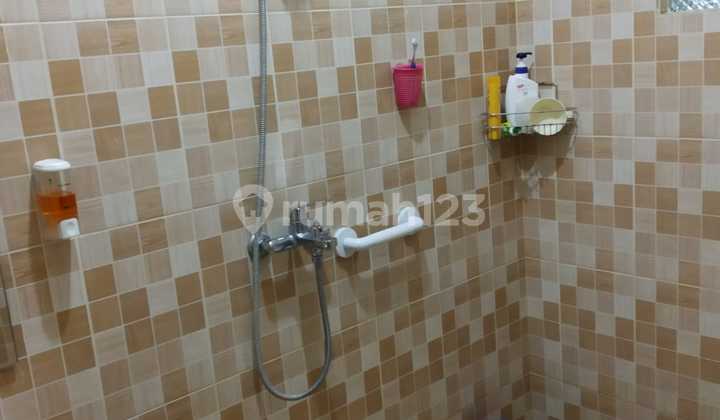 S M Property Rumah  Palem Semi Tangerang 2