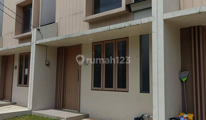 S M Property Rumah Springhill Yume Lagoon Cisauk Tangerang 2