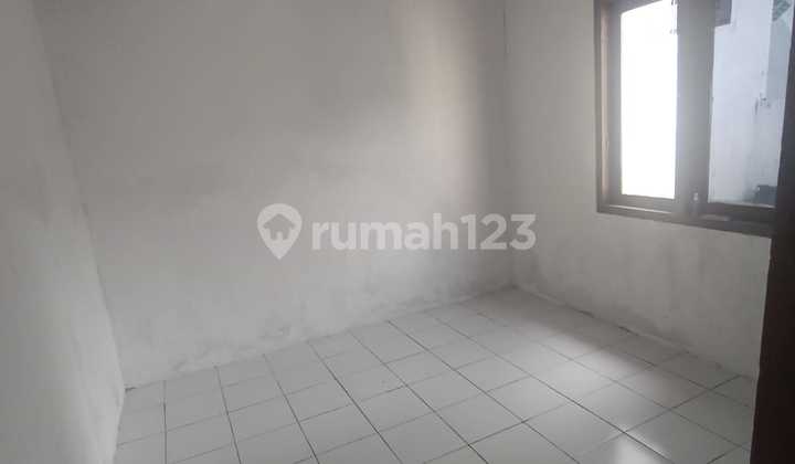 Rumah Triraksa Village Tigaraksa Tangerang 2