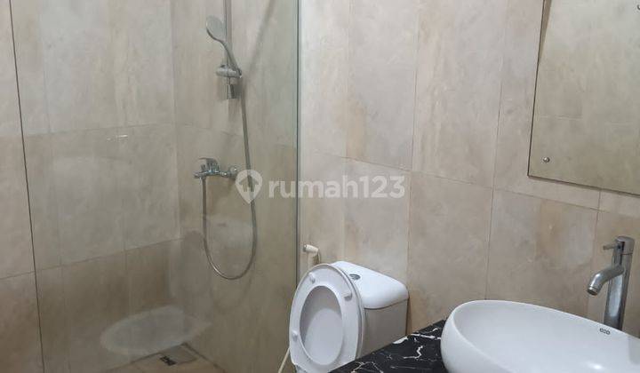 S M Property Rumah Taman Spain Lippo Karawaci Tangerang 2