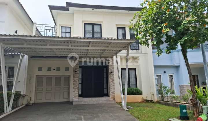 S M Property Rumah Taman Beverly Golf Lippo Karawaci Tangerang  1