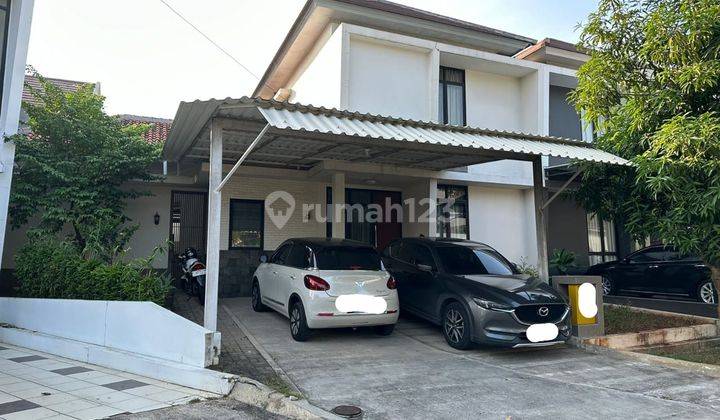 S M Property Rumah Lippo Cikarang Jawa Barat 1