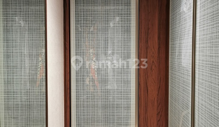 Jual Apartemen One Icon Tunjungan Plaza 6, Pakuwon
 6