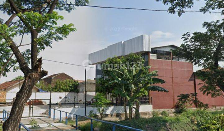 Jual Gedung 3 Lantai Raya Kendangsari Industri 1