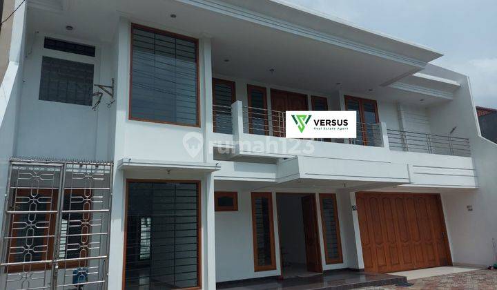 Sewa Rumah Kantor Raya Darmo Permai 2
 1