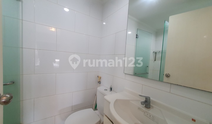 Selling Waterplace Apartment, Pakuwon Mall 2