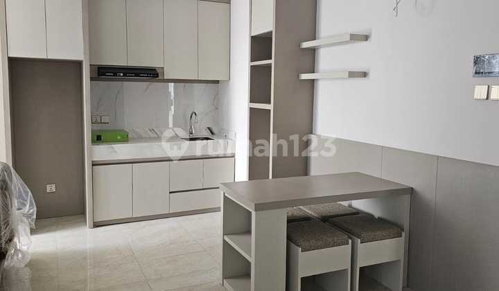 Sell at a Loss: Avenue 88 Apartment, Darmo Permai 3 2