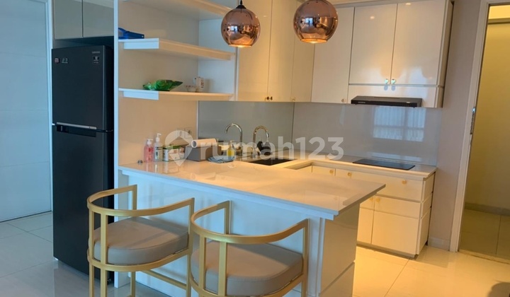 Sewa Apartemen La Riz Mansion, Pakuwon Indah 1