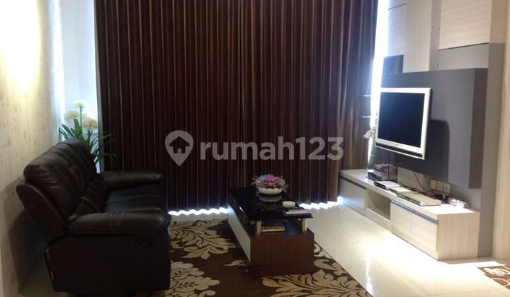 Rent Apartment Via Ciputra World Surabaya