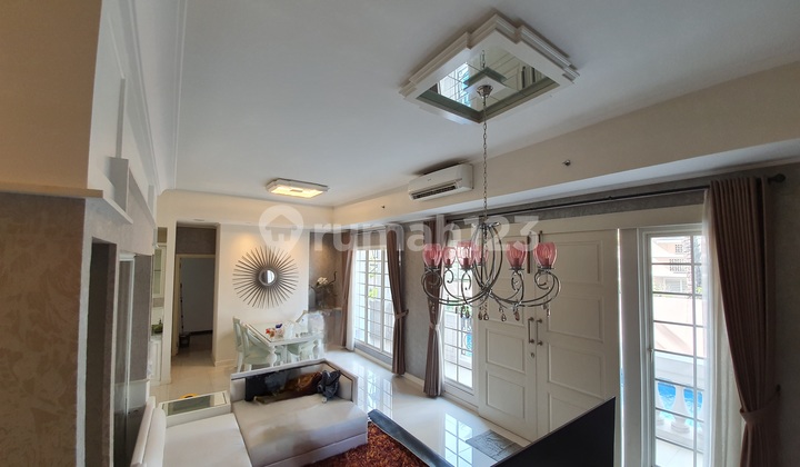 Sewa Rumah Town House Riviera Mansion Waterplace Pakuwon Indah