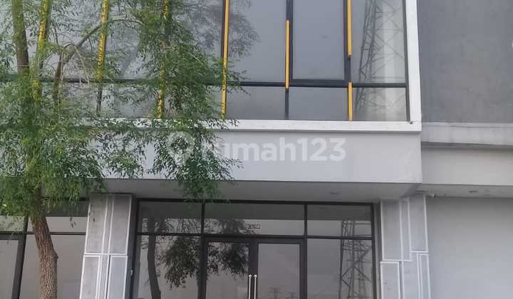 Sewa Ruko Greenlake Citraland, Wiyung