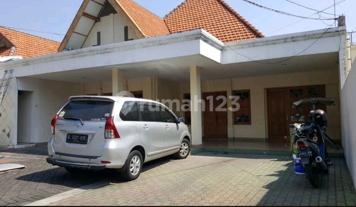 Jual Rumah Pusat Kota Jl. Mh Thamrin Surabaya 1