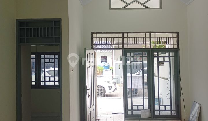 Near Toll Access, House, SHM, Near Shopping Center 2