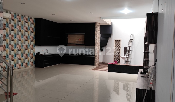 Rumah Bagus bersih mewah Furnished SHM  2