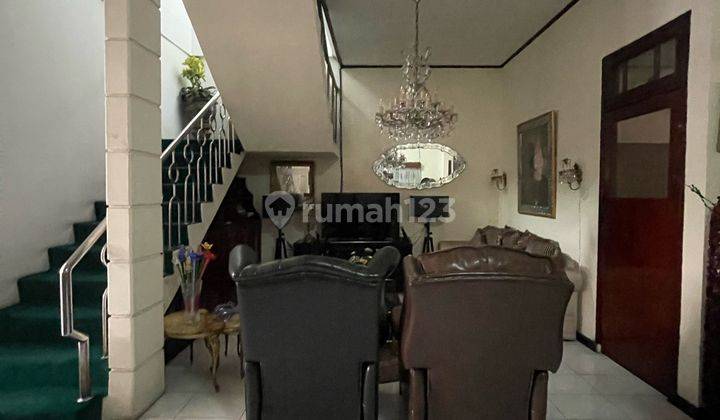 Rumah Butuh Renovasi SHM - Sertifikat Hak Milik di jl . darmawangsa , Kebayoran Baru Unfurnished 2