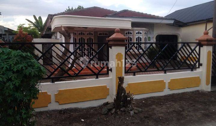 Dijual Rumah Permanen Tempat Tinggal Dengan Halaman Rumah Depan Dan Belakang Rumah 2