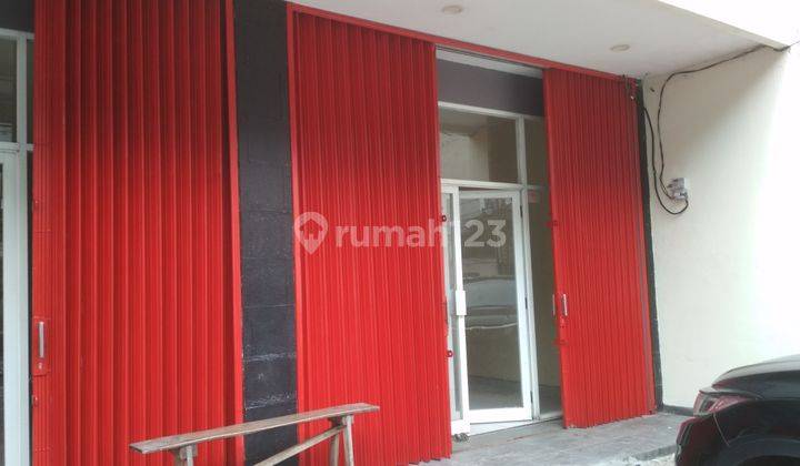 Ruko 3.5 Lantai Jl.fatmawati Raya . Sudah Renovasi . 220 Jt Thn 2