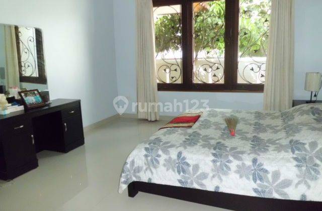 Rumah Radio Dalam Fullfurnis Lt.200 M lb. 160 M, 220 Jt Thn 2