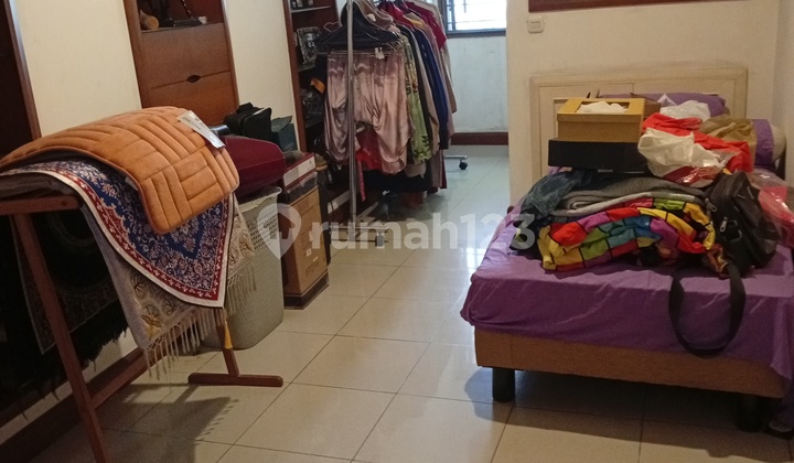 Rumah Kbybaru Mendawai .Bisa Kantor 350 Jt/ Thn 2