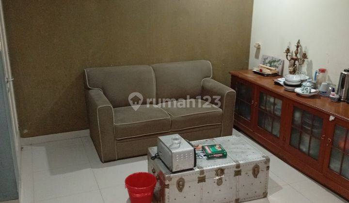 Rumah Minimalis Dpr Jagakarsa , Dekat Ke Jl.kahfi I , Lt,115m lb.180m,3 M 2