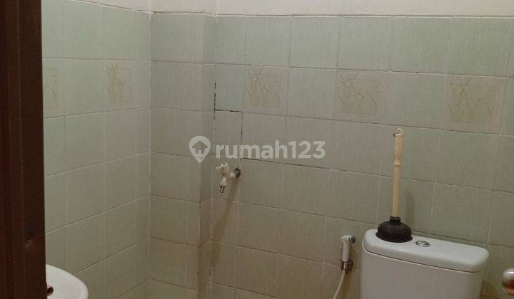 Ruko 3,5 Lantai, Dalam Komplek Wijaya Kby Baru , 240 Jt Thn 2