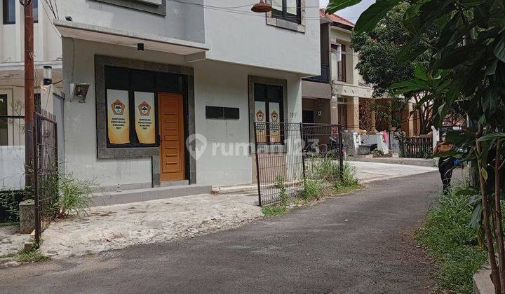 Rumah kantor Cilandak dekat ke Citos 130 jt / thn 1