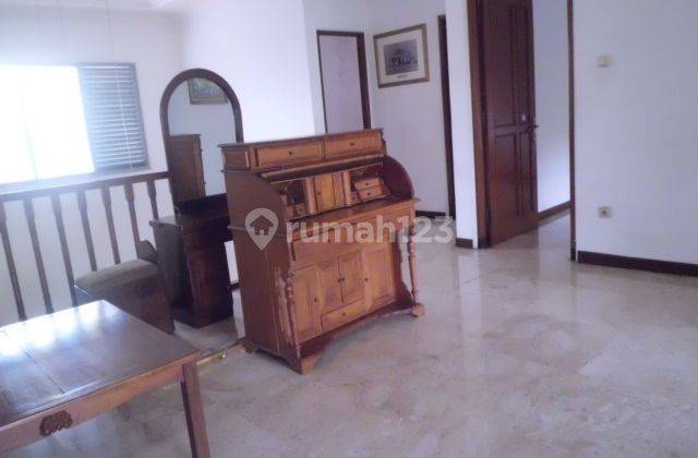 Townhouse Pejaten Barat Lt. 400m Lb. 300 M , 190 Jt Thn 2