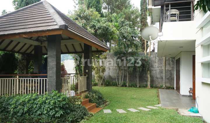 Perumahan Dago Pakar Bandung. Lt, 540m2 /Lb, 400m, 2 Lantai ,Asri ,6,75 M Perumahan Dago Pakar Bandung. Lt, 540m2 /Lb, 400m, 2 Lantai ,Asri ,6,75 M