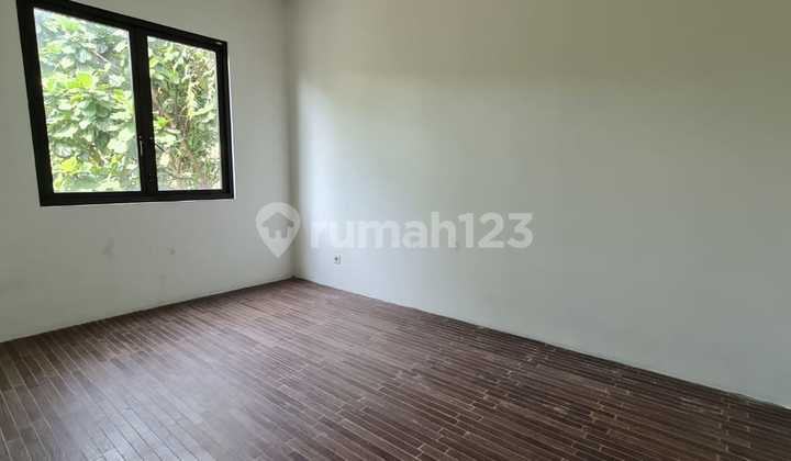 Bu Harus Cepat Laku Rumah Kawasan Elite di Jadeite Bsd 2