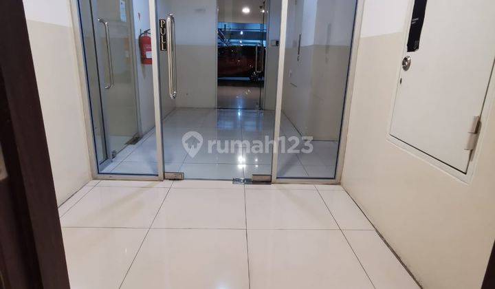 Apartemen di Sewa Cepat Semi Furnished di St Moritz 4