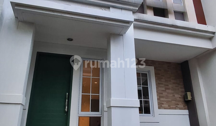 Dijual Rumah Cantik Belum Pernah di Huni di Savia Bsd 1
