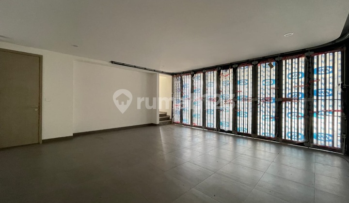 Dijual Rumah Siap Huni Type 12 Hoek di Laurel Nava Park Bsd City 2