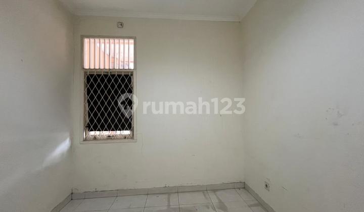 For Sale 1-Story House, Strategic Location in Nusa Loka, Sulawesi Street, BSD City 2