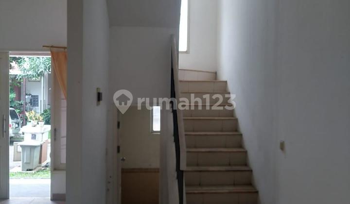 DIJUAL MURAH  Rumah TAMAN CRYSTAL - Summarecon GADING SERPONG 2