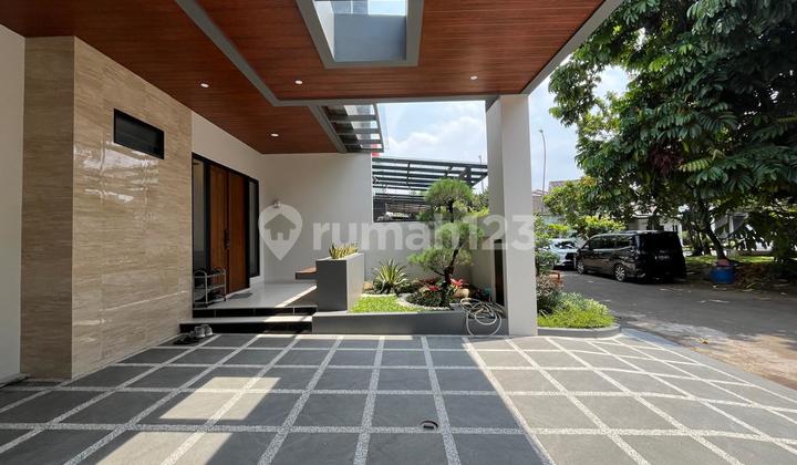 Dijual Rumah 2 Lantai Desain Modern Kontemporer di Taman Chrysant Bsd 2