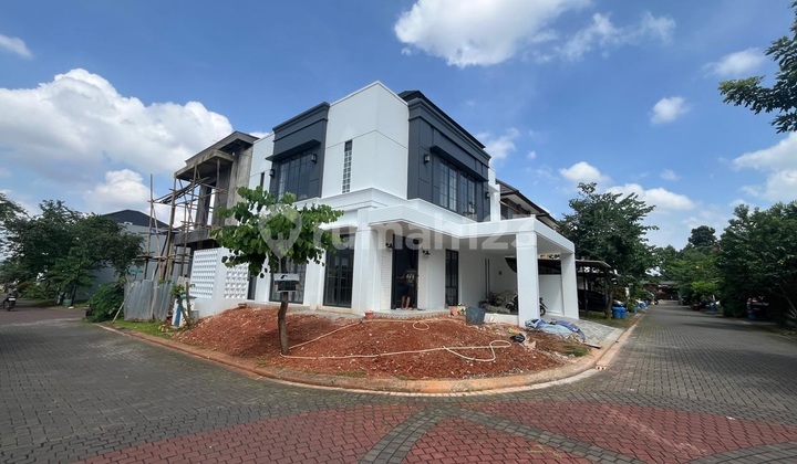 Rumah Baru 2 lt * Rumah Klasik dengan Sentuhan Modern - Kireina Park Nusa Loka - Bsd City