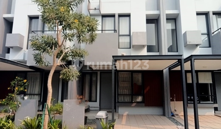 For Rent Neat House, Fully Furnished, at Invensihaus, Tabebuya BSD City