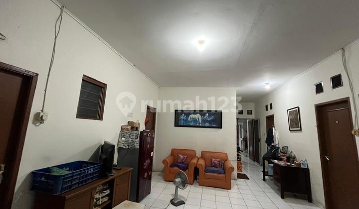 For Quick Sale, Owner Owns Business House by the Roadside, Griya Loka BSD 1