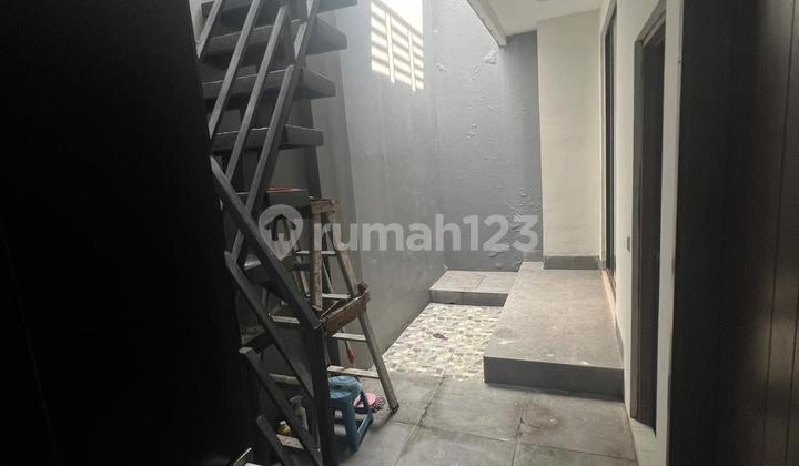 For Sale, Ready-to-Occupy House, Renovated – Prestigia The Eminent Cluster, BSD City 2