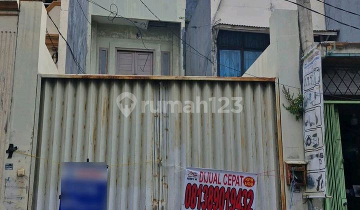 3.5 Story Shop House on Victory Street 1