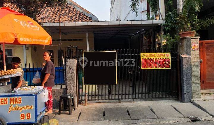 Rumah Tua Kawasan Nyaman di Bungur Besar Kemayoran 1