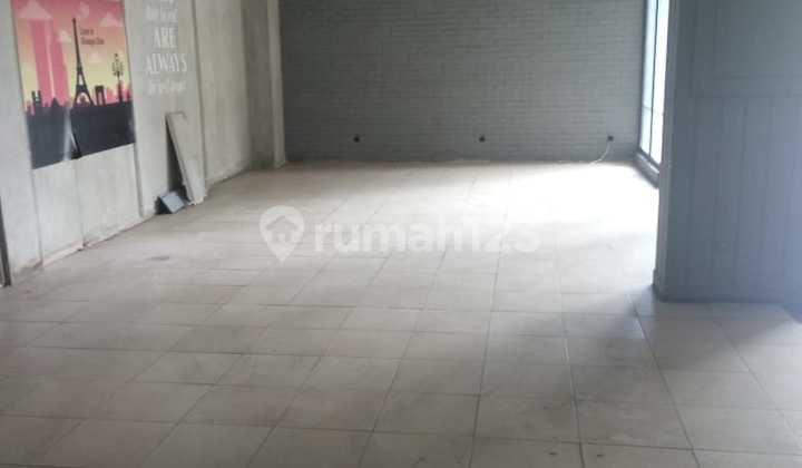 Bangunan Untuk Tempat Usaha Pusat Bisnis di Pesanggrahan 2