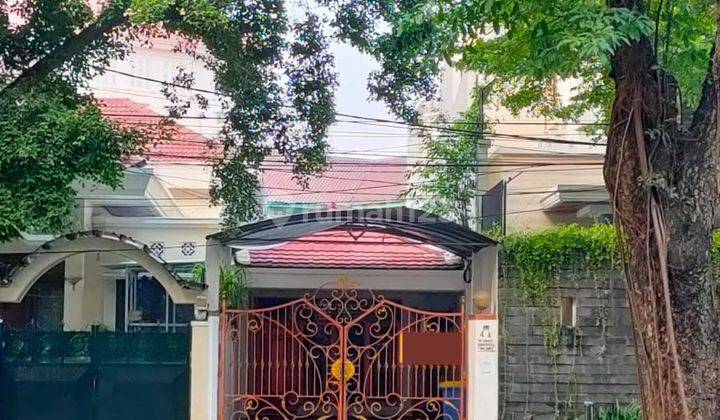 Rumah Siap Huni Prime Area di Moh Yamin Menteng 1