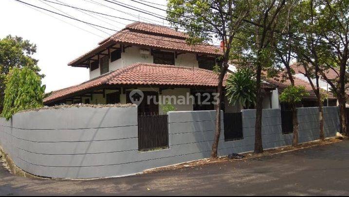 Rumah Murah Kawasan Nyaman Siap Huni di Kemang Utara 1