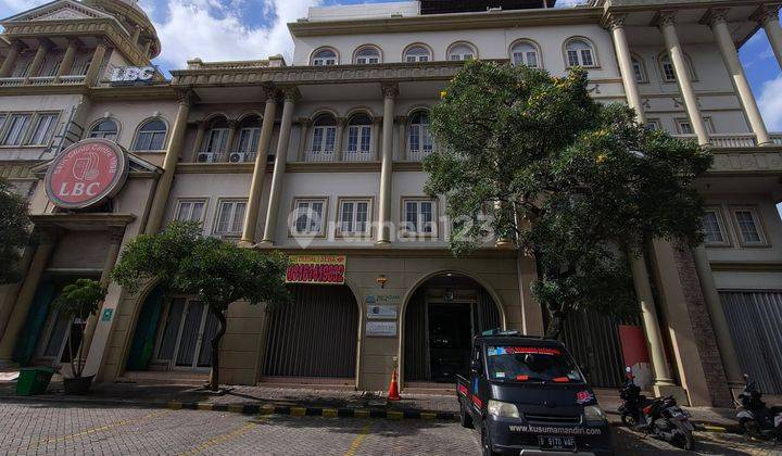 Ruko Gandeng Siap Pakai Pinggir Jalan di Green Mansion Daan Mogot 1