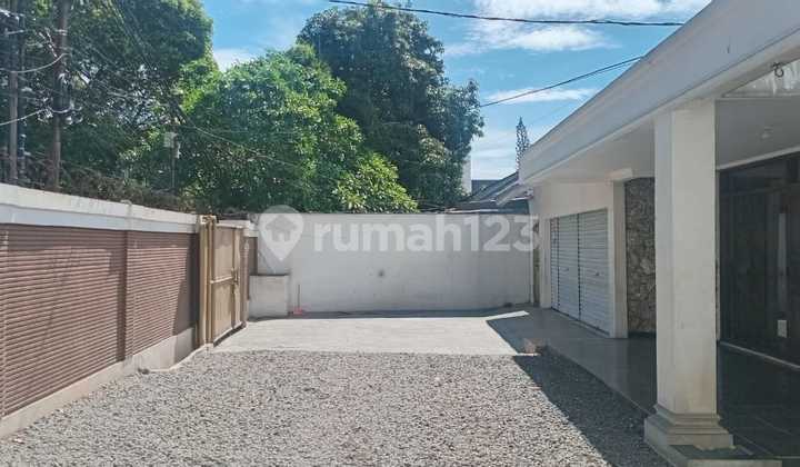 Jual Cepat Rumah 4 Kamar di Jl Bangka 2